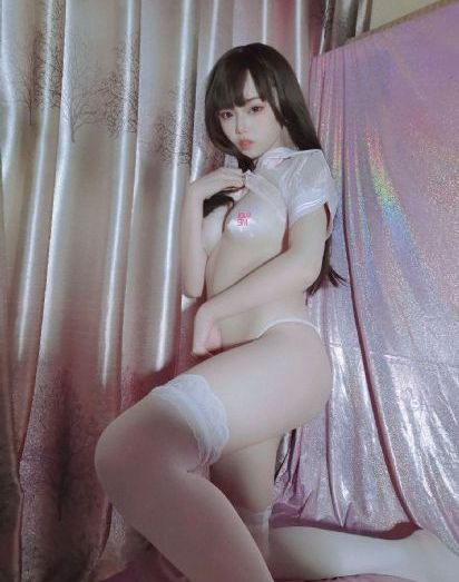 欧美极品美女穴_DVD在线观看高清